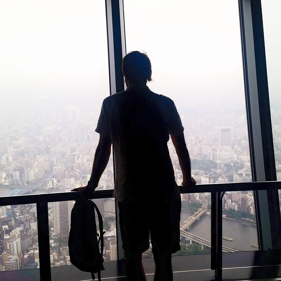 David looking at the hazy view at the Tokyo Skytree