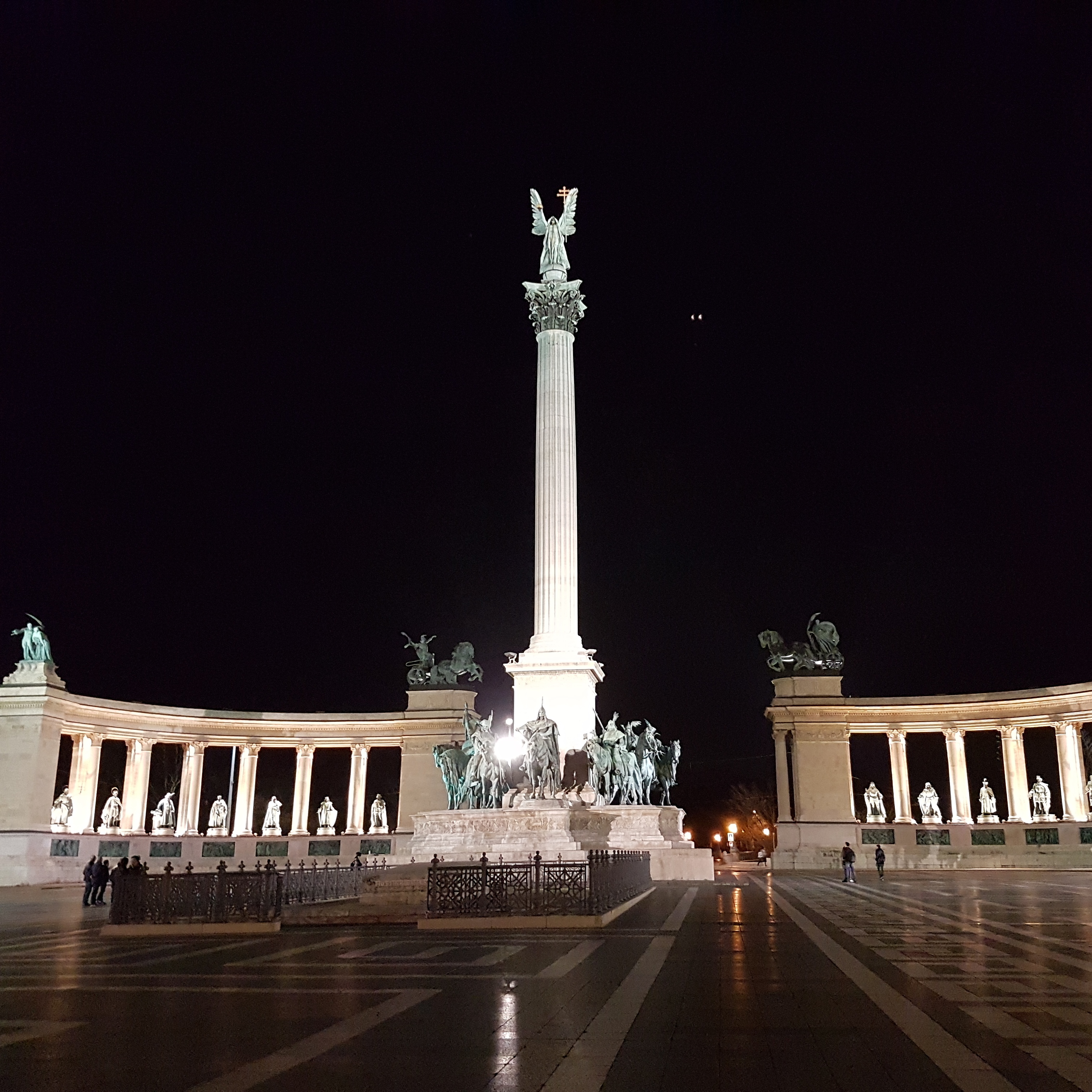 13. Heroes Square